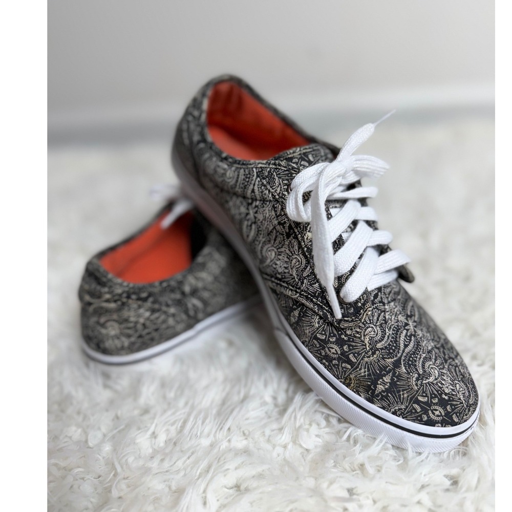 Vans Atwood Low Paisley Print Sneakers Black White Orange Womens 8.5 Skate Shoes